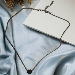 Dainty Black Heart Pendant Necklace Minimalist Chain Choker Gothic Romance 19in